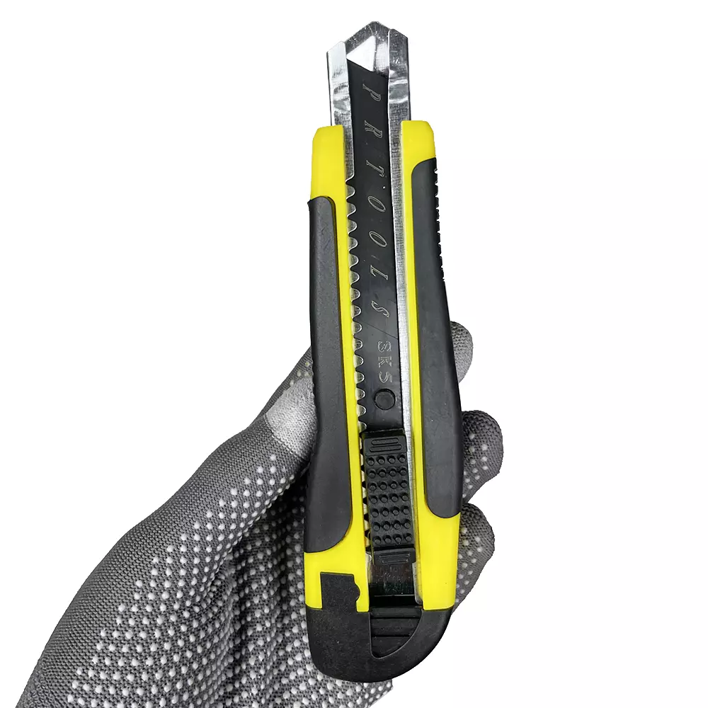 Anti Cutter Paper Cutter with High Quality Blade 18mm